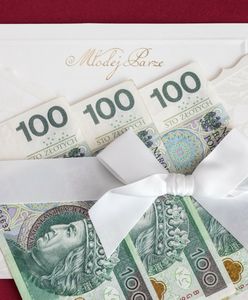 Komunijna najniższa krajowa. Tyle daje się do koperty w 2025 r.