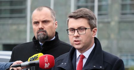 Rzecznik rządu o pensjach nauczycieli: otrzymają wyrównanie