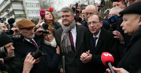 Kolejne problemy Kamińskiego i Wąsika? Prokuratura wszczęła śledztwo