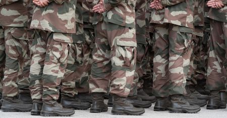 Jak wygląda służba państwu? Ta krzyżówka sprawdzi, czy wiesz