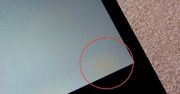 Problemy z plamkami na wyświetlaczu iPhone'a 4