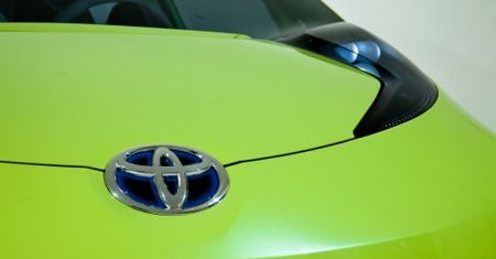 Nowy hybrydowy koncept Toyoty