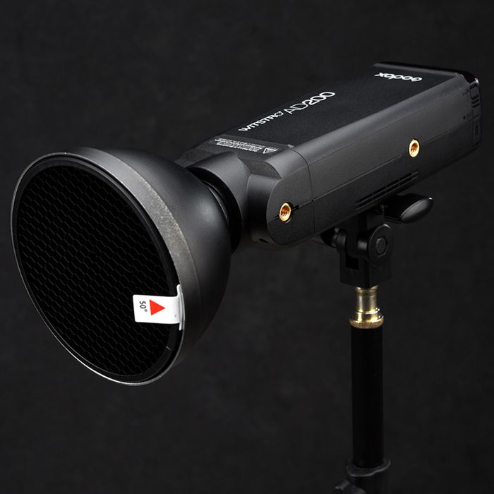 Godox AD200 - lampa błyskowa o mocy 200 Ws w kieszeni 10