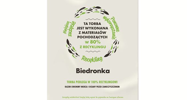 Biedronka ogranicza plastik w produktach marek własnych i wprowadza ekotorby