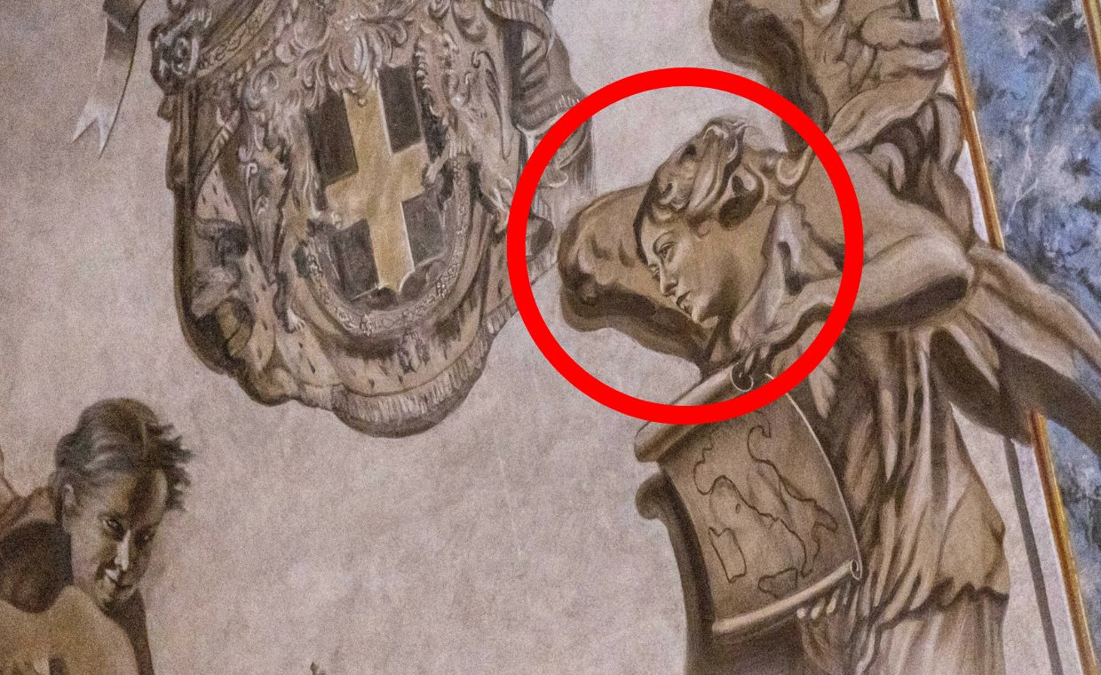 Mieli dość sławy fresku. Usunięto twarz premier Włoch