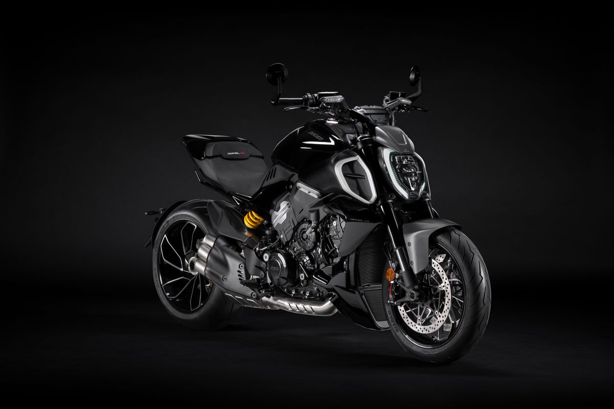 Ducati Diavel V4