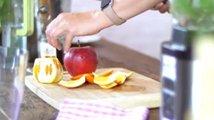 Wypróbuj owocowe smoothie z miętą według przepisu Otylii Jędrzejczak