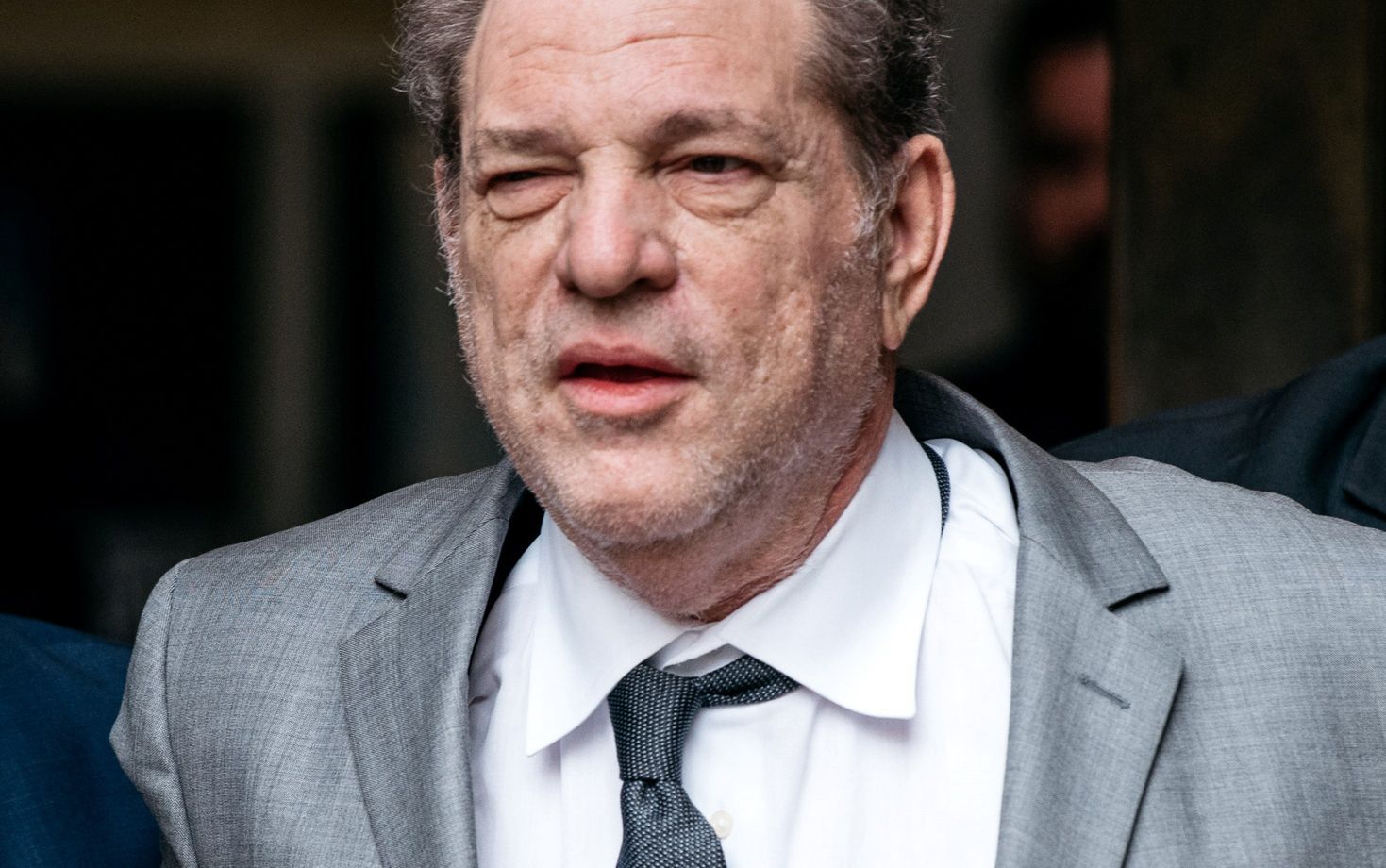 Harvey Weinstein walczy z bratem