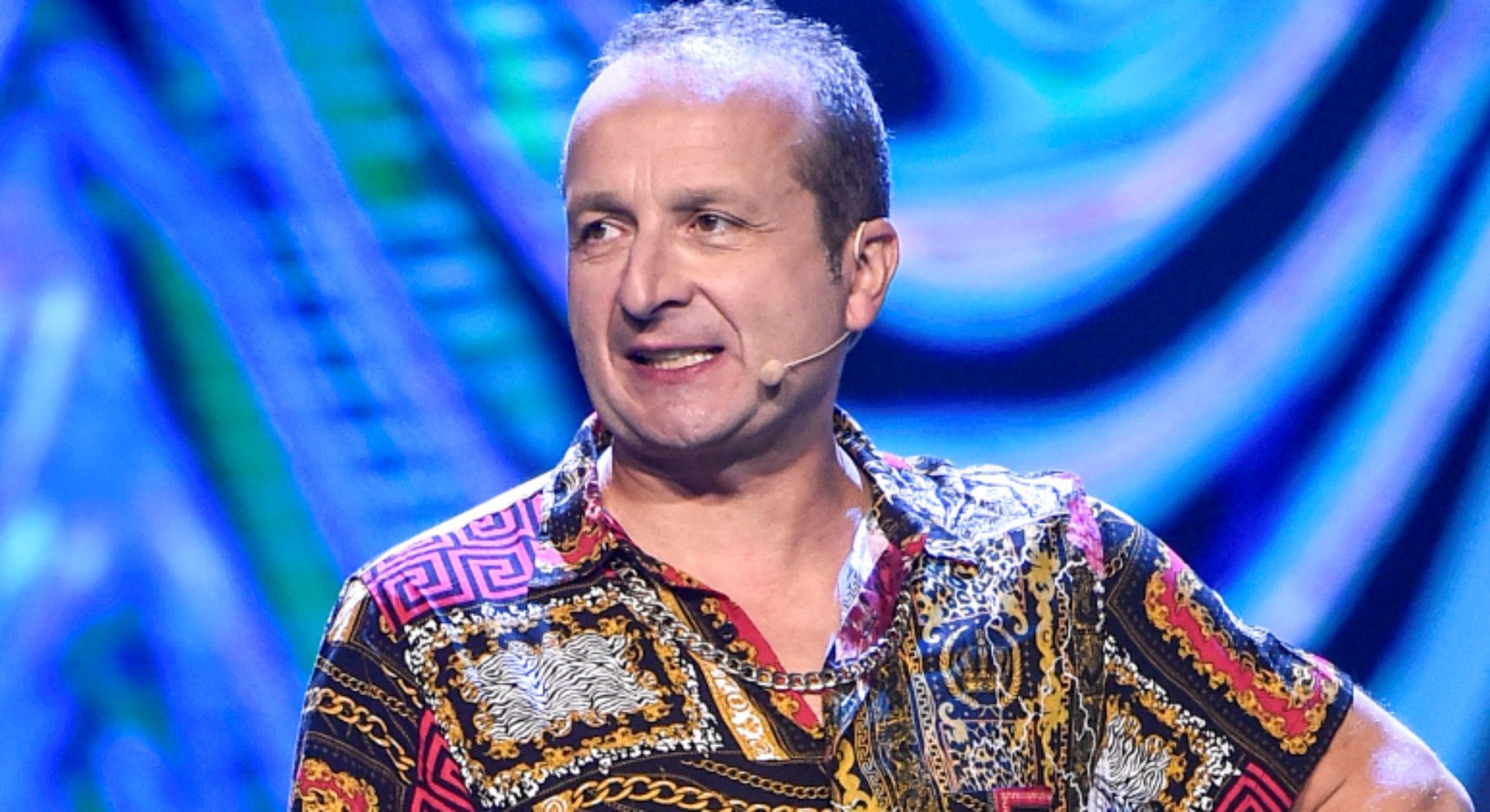 fot. AKPA
czerwiec 2021, koszula kolorowa, koszula we wzory, sylwetka, Polsat SuperHit Festiwal 2021, Polsat SuperHit Festiwal, Robert Górski