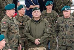 Gen. Kukuła na celowniku prokuratury. W tle nieruchomość za miliony