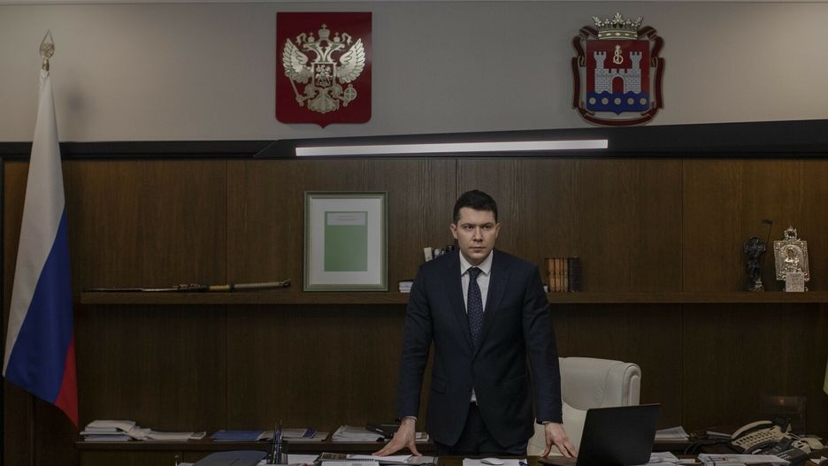 Kaliningrad. Gubernator obwodu Anton Alichanow walczy z kryzysem po nałożeniu sankcji. Największa fabryka w regionie wysyła pracowników na przymusowy urlop