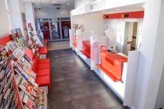 Poczta Polska i WCBKT uruchomiły nowe linie technologiczne na Okęciu