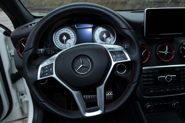 Mercedes A250 Sport - kierownica