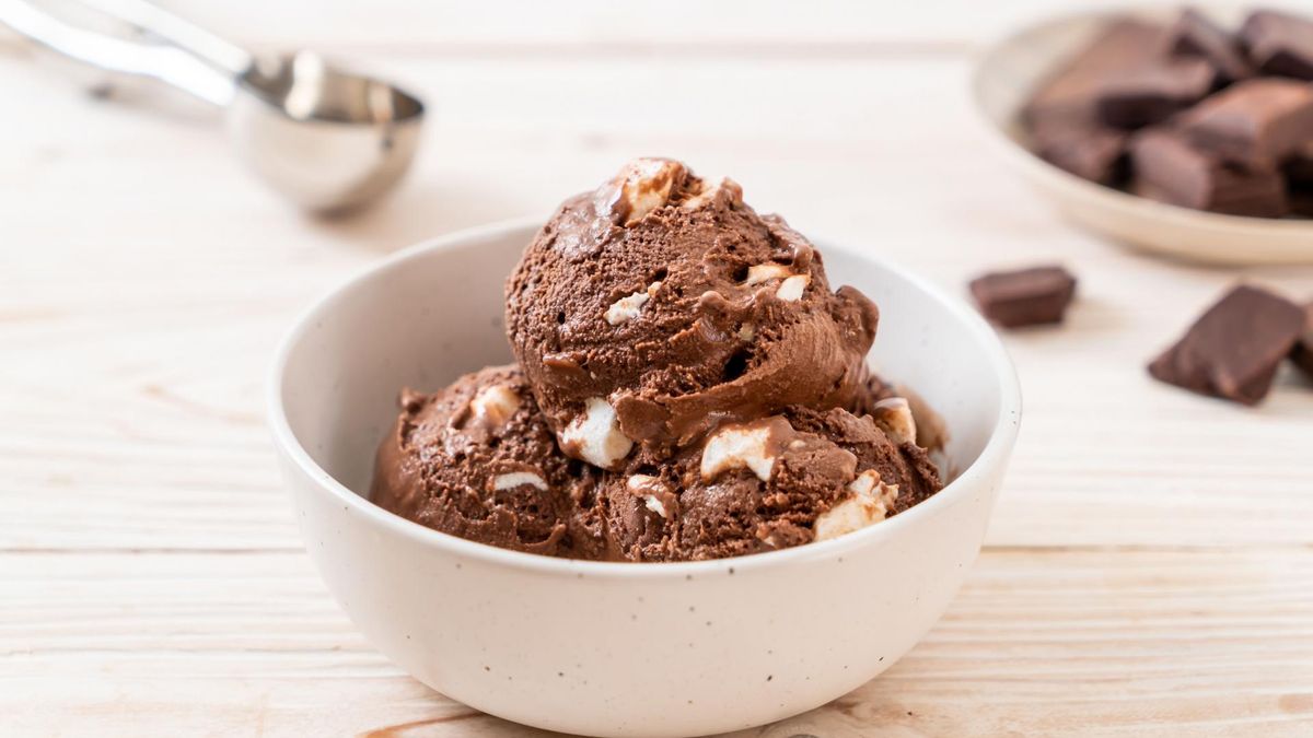 Difosforany (E 450) mogą znajdować się w lodach.