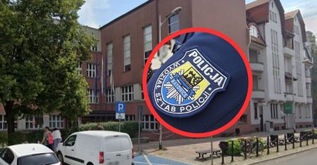 Przyszedł z nożami przed uczelnię. "Czułam się bezsilna"