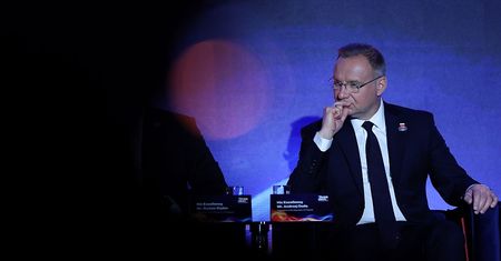 Duda zapytany, czego żałuje najbardziej. Po tym pytaniu zawiesił głos