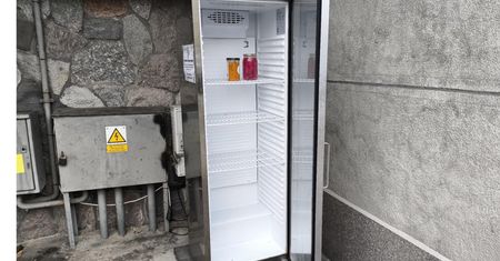 Ta lodówka w święta może okazać się niezbędna. Nie przechodź obok obojętnie