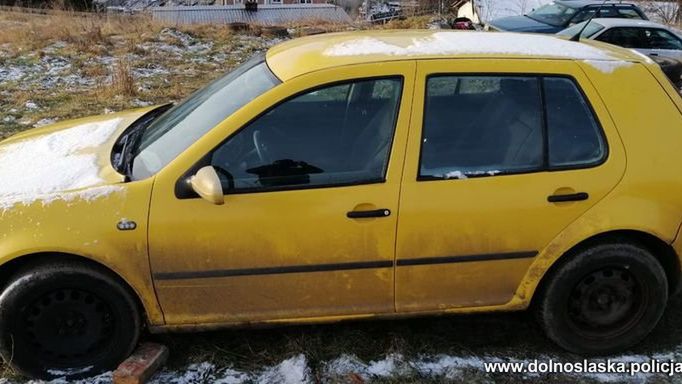 Jelenia Góra. Wpadł seryjny złodziej samochodów. Grozi mu 10 lat więzienia