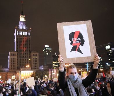 Strajk Kobiet. Jechali na protest, zostali zatrzymani trzy razy