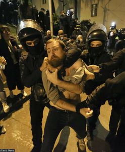 Tłumy na ulicach w Gruzji. Policja użyła gazu pieprzowego