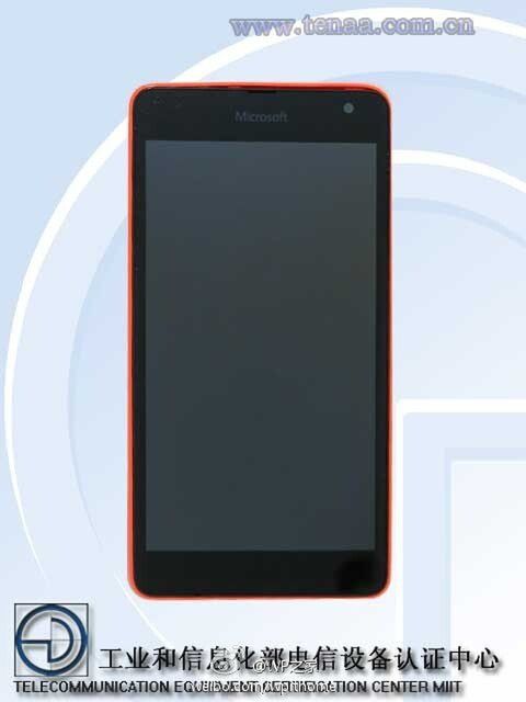 Tak wygląda pierwsza Lumia bez logo Nokii na obudowie 2