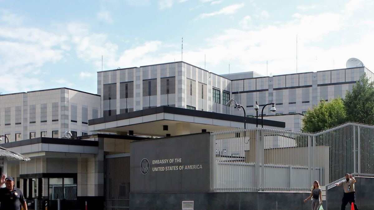Departament Stanu nakazał ewakuację rodzin personelu ambasady USA na Ukrainie