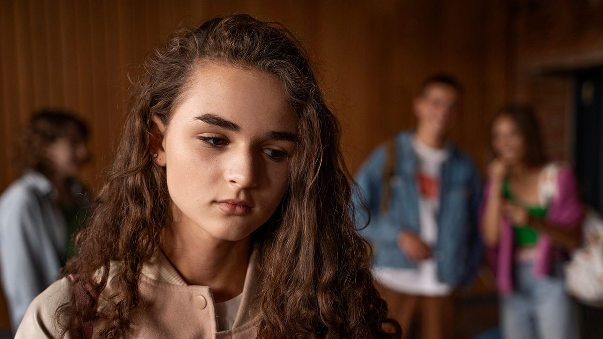 Nastolatki często padają ofiarami bullyingu