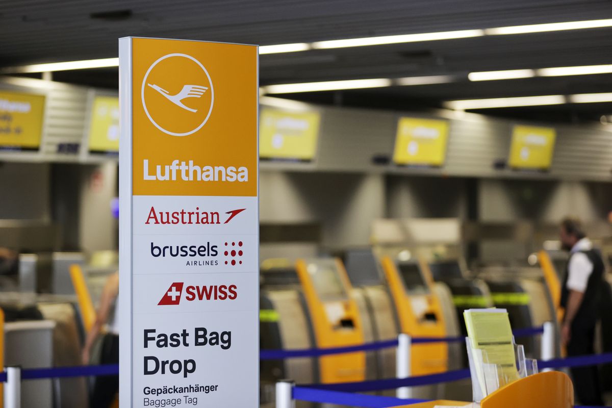 Lufthansa musiała odwołać tysiąc lotów 