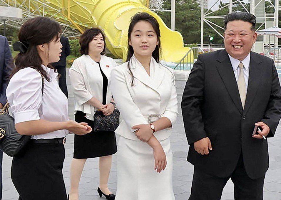 Kim Dzong Un z żoną i córką