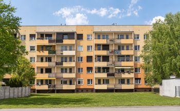 Środa i czwartek w Wielkopolsce: pochmurno, deszczowo i chłodniej. Sprawdź, czego się spodziewać
