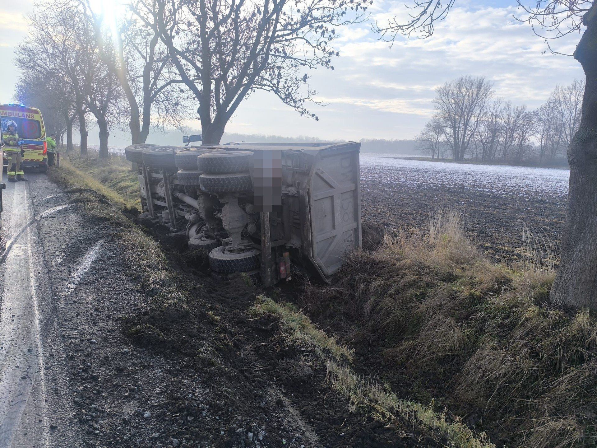 Wypadek na DK8 pod Wrocławiem