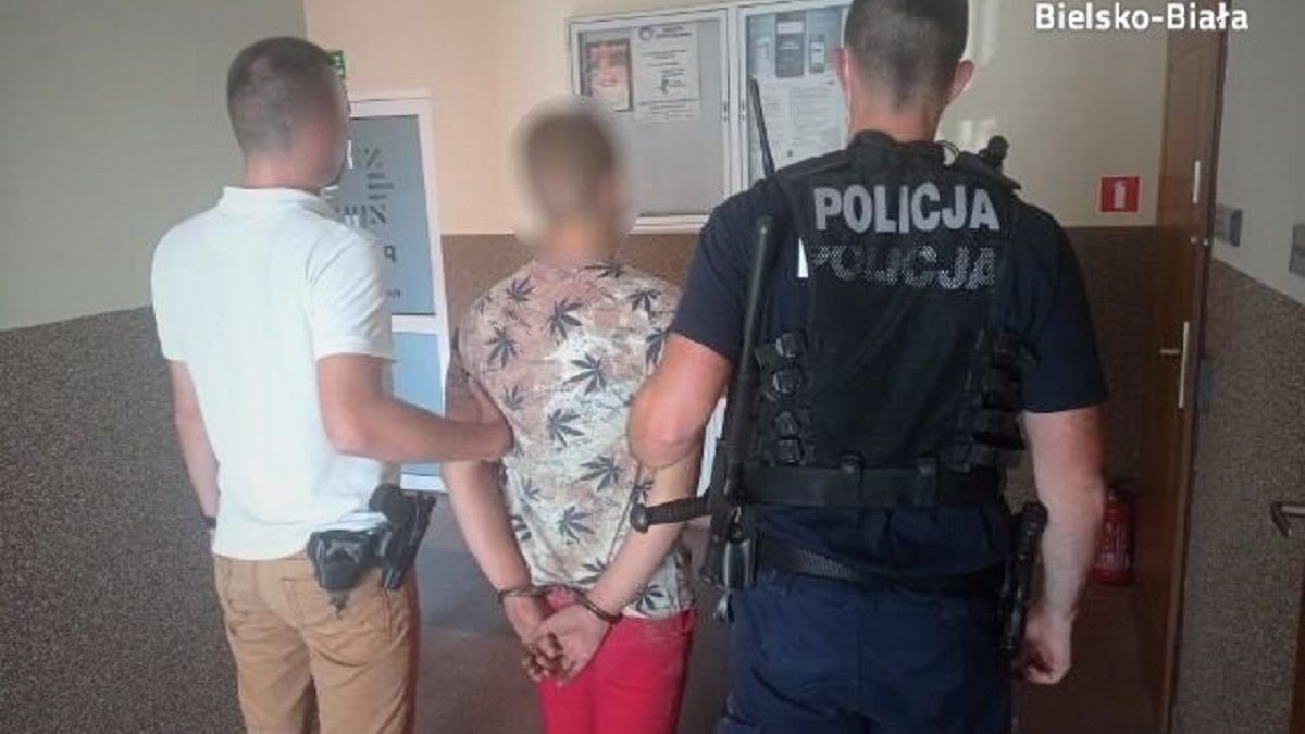 24-letni kierowca forda nie zatrzymał się do kontroli drogowej