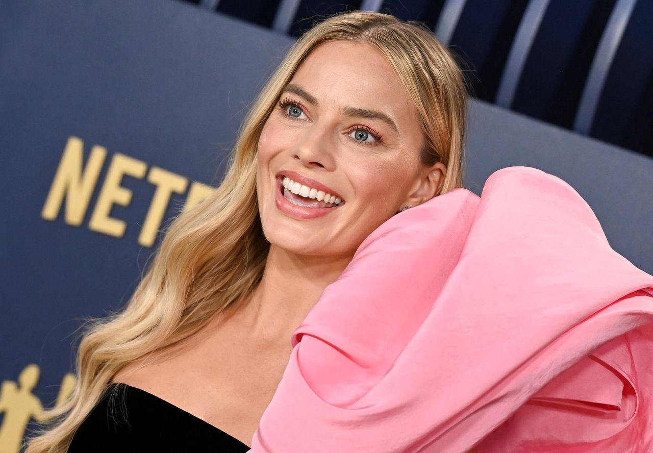 Margot Robbie pokazała "jelly pink nails" 