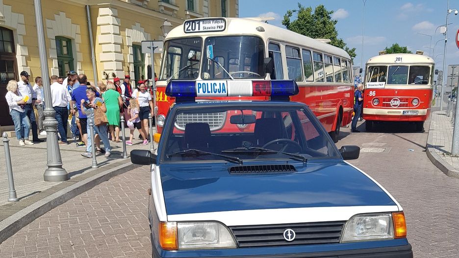 Od 50 lat po Skawinie jeżdżą autobusy