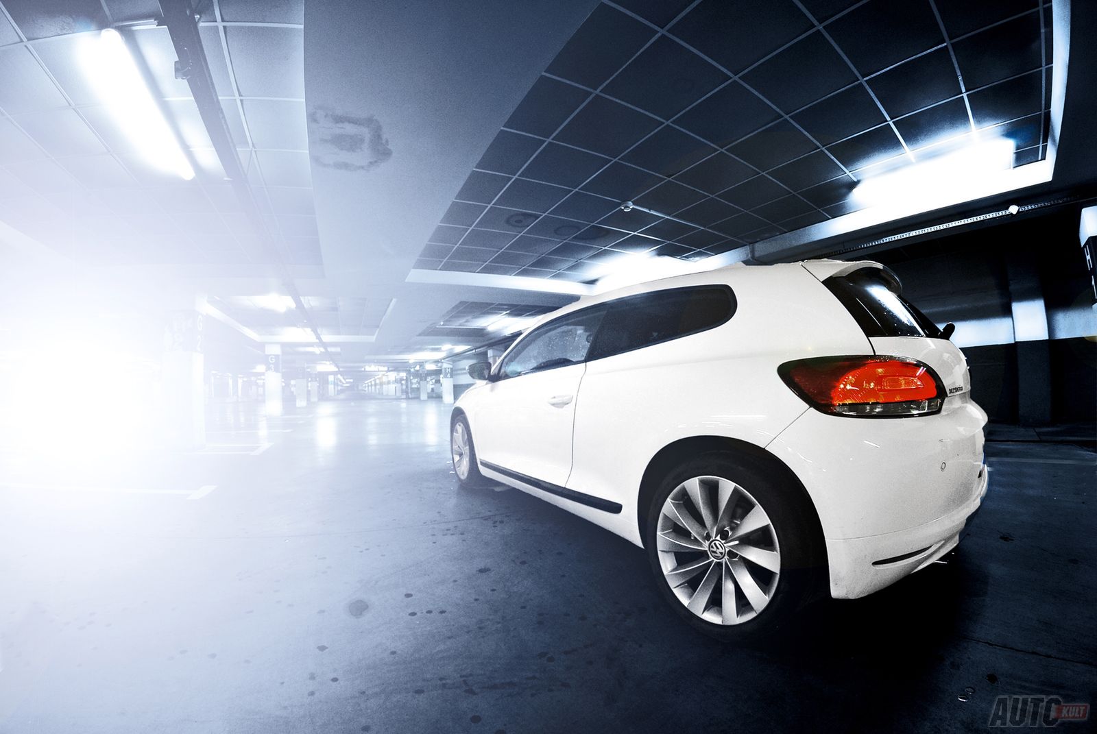 Volkswagen Scirocco 2,0 TSI DSG - test Autokult