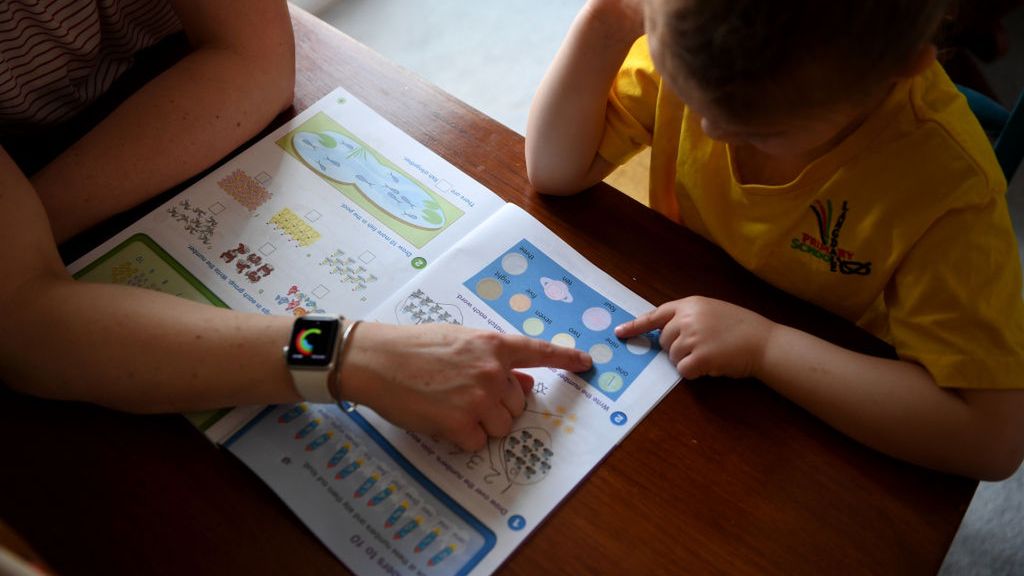 Od 25 marca wszystkie szkoły będą prowadzić e-learning