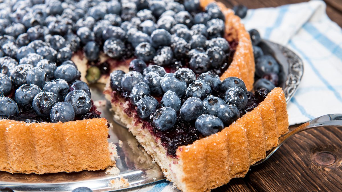 Prosta tarta z borówkami. 