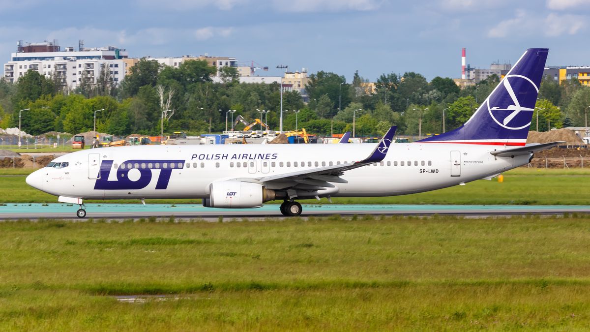 Polskie Linie Lotnicze LOT z Radomia będą latać samolotami Boeing 737-800