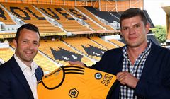Polska giełda kryptowalut CoinDeal jako sponsor promowana na koszulkach piłkarzy Wolverhampton Wanderers
