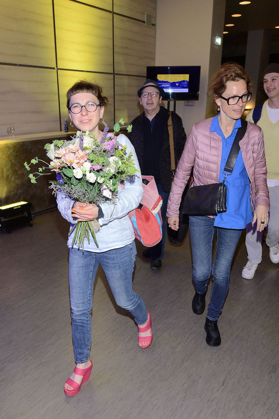 Zbigniew Zamachowski i Aleksandra Justa na koncercie z dziećmi: Bronisławą, Marią, Antonim