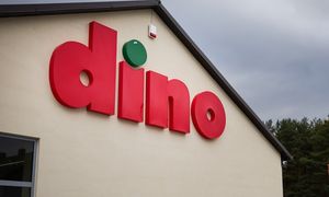 "W szatni mamy 2 stopnie". Zdjęcie pracownicy Dino trafiło do sieci