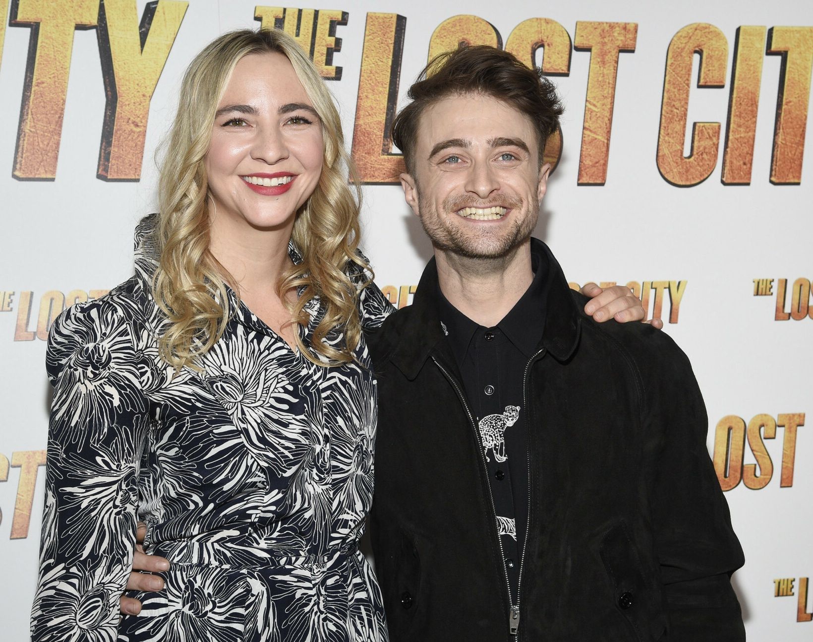 Daniel Radcliffe i Erin Drake