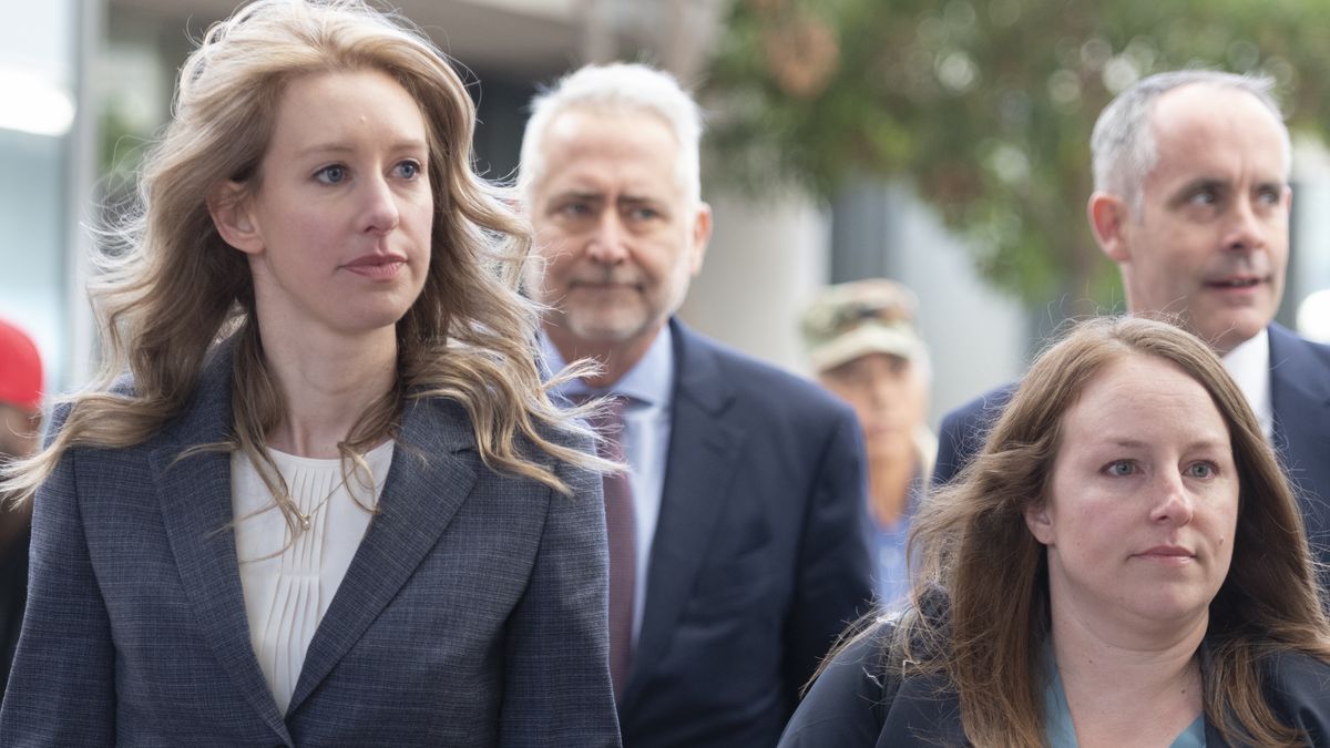 Elizabeth Holmes, founder and former CEO of Theranos, arrives with her lawyers for motion hearing on Monday, November 4, 2019, at the U.S. District Court House inside Robert F. Peckham Federal Building in San Jose, California. (Photo by Yichuan Cao/NurPhoto via Getty Images)