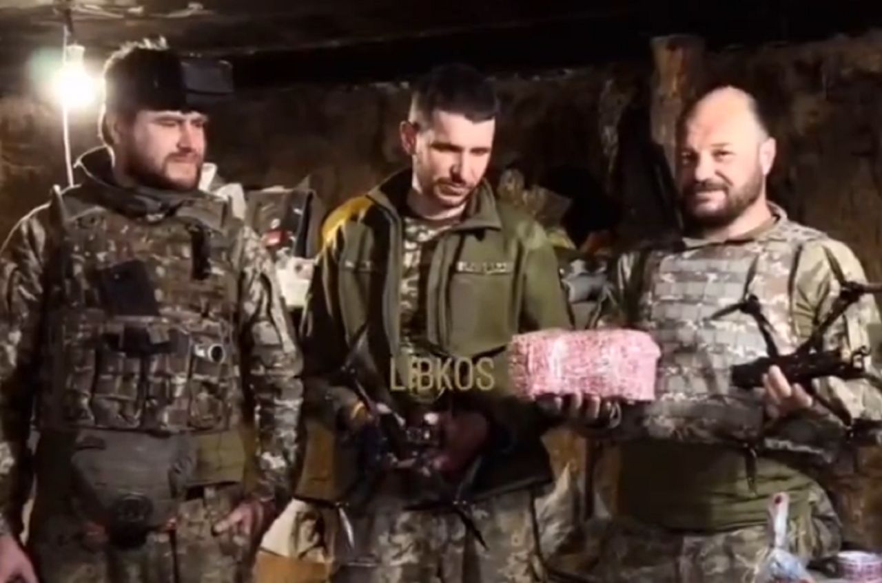 Ukrainians sent Russians a package for the holidays. The video hit the net.