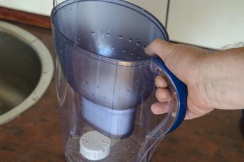 Jest w niemal każdym domu. Chemiczka radzi uważać