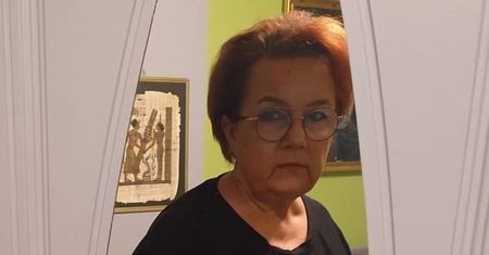 Wrzuciła czarno-białe zdjęcie. "Łzy żalu zalewają nasz dom"