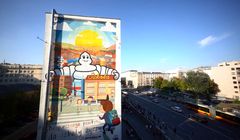 Michelin przygotował mural uczulający na bezpieczeństwo na drogach