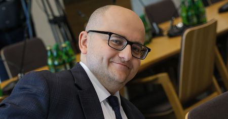 Matecki rozjuszył internet. Młodzi odegrają się na Nawrockim?