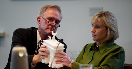 Człowiek Trumpa w Petersburgu. Chwali się "rosyjską daczą"