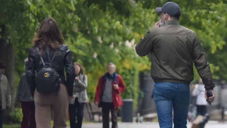 Weronika Rosati z tajemniczym mężczyzną